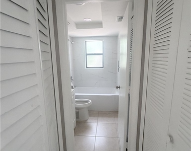 130 Cape Coral Parkway W - Photo Thumbnail 12
