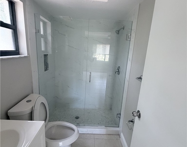 130 Cape Coral Parkway W - Photo Thumbnail 10