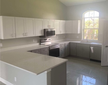 13251 Coral Drive - Photo Thumbnail 3