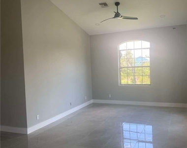 13251 Coral Drive - Photo Thumbnail 7