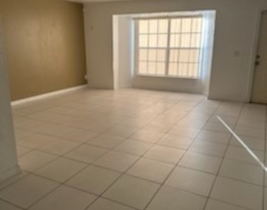 381 Melody Court - Photo Thumbnail 7