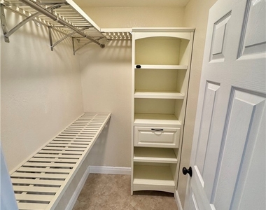 3829 Sw 17th Place - Photo Thumbnail 18