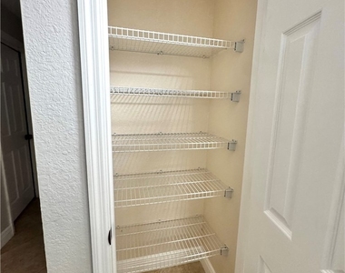 3829 Sw 17th Place - Photo Thumbnail 27