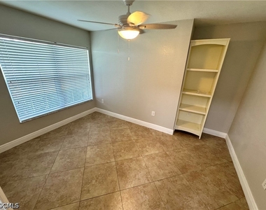 3829 Sw 17th Place - Photo Thumbnail 11
