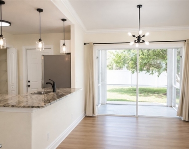 1118 Nelson Road N - Photo Thumbnail 2