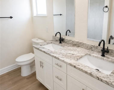 1118 Nelson Road N - Photo Thumbnail 13