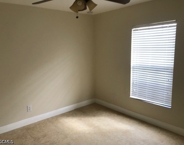 2122 Ne 14th Avenue - Photo Thumbnail 7
