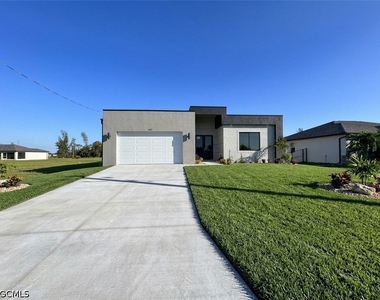 4121 Nw 22nd Street - Photo Thumbnail 2