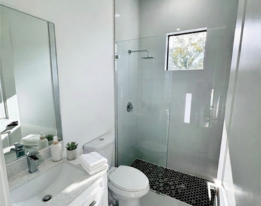 4121 Nw 22nd Street - Photo Thumbnail 18