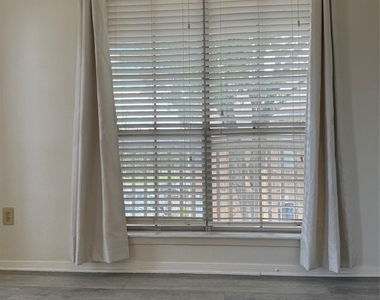 2626 Holly Hall Street - Photo Thumbnail 14