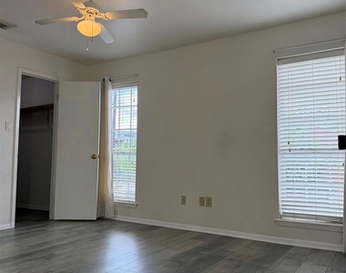 2626 Holly Hall Street - Photo Thumbnail 5