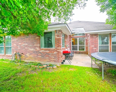 16302 Ash Point Lane - Photo Thumbnail 28