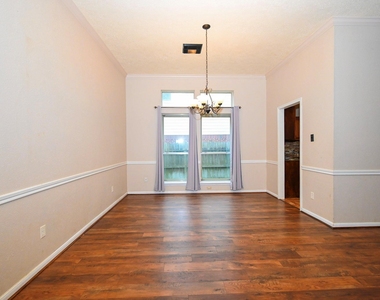 16302 Ash Point Lane - Photo Thumbnail 6