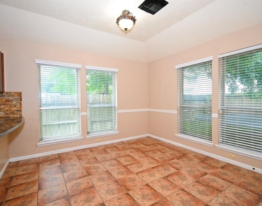16302 Ash Point Lane - Photo Thumbnail 13