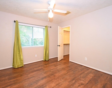 16302 Ash Point Lane - Photo Thumbnail 26