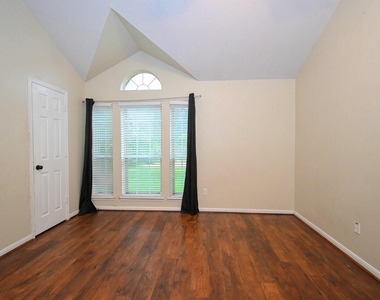 16302 Ash Point Lane - Photo Thumbnail 23