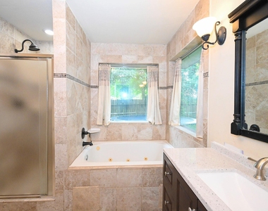 16302 Ash Point Lane - Photo Thumbnail 21