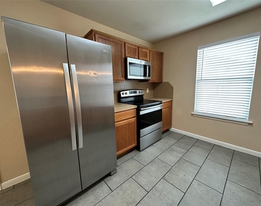 19162 Yellow Thrush Drive - Photo Thumbnail 12