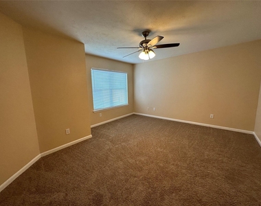 19162 Yellow Thrush Drive - Photo Thumbnail 15