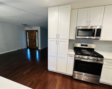 9758 Cedardale Drive - Photo Thumbnail 2