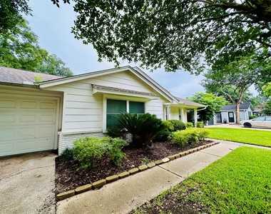 9758 Cedardale Drive - Photo Thumbnail 1