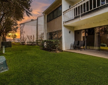 12100 Melville Drive - Photo Thumbnail 16