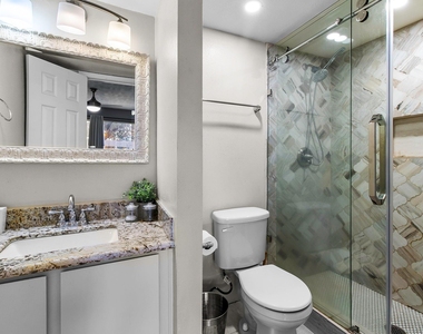 12100 Melville Drive - Photo Thumbnail 12