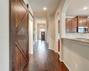 4814 Sequoia Park Lane - Photo Thumbnail 11