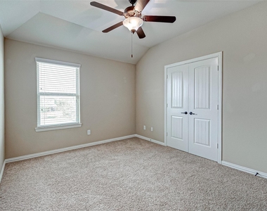 4814 Sequoia Park Lane - Photo Thumbnail 33