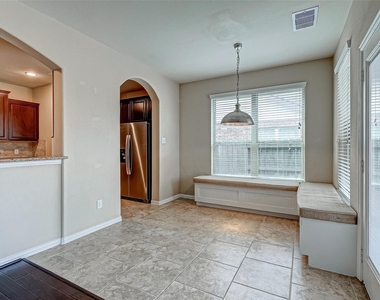4814 Sequoia Park Lane - Photo Thumbnail 16