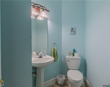 2120 Cay Lagoon Dr - Photo Thumbnail 16