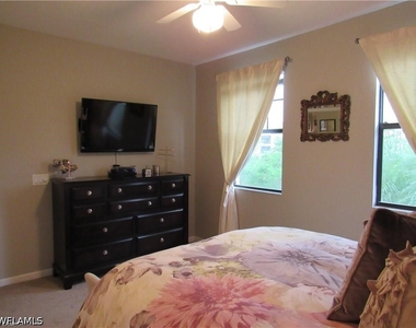 12936 Violino Lane - Photo Thumbnail 11