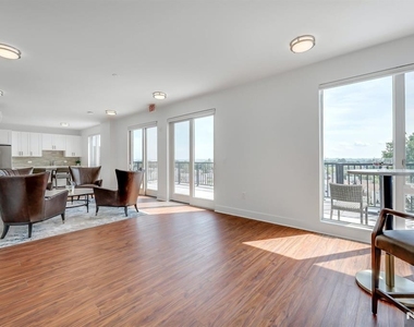 85 Ridge - Photo Thumbnail 4
