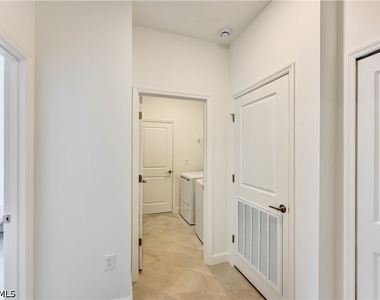 20545 Hazelnut Court S - Photo Thumbnail 14