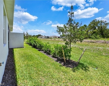 20545 Hazelnut Court S - Photo Thumbnail 30