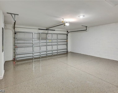 20545 Hazelnut Court S - Photo Thumbnail 3