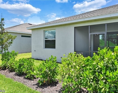 20545 Hazelnut Court S - Photo Thumbnail 29