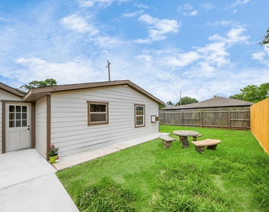 5903 Belneath Street - Photo Thumbnail 10
