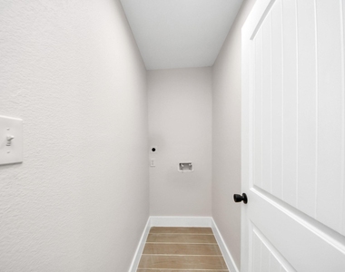 5903 Belneath Street - Photo Thumbnail 7