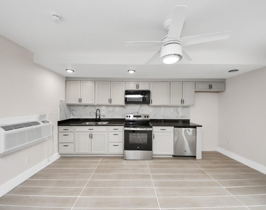 5903 Belneath Street - Photo Thumbnail 4
