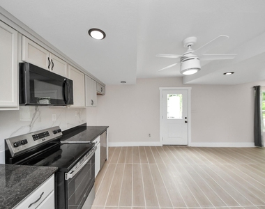 5903 Belneath Street - Photo Thumbnail 3