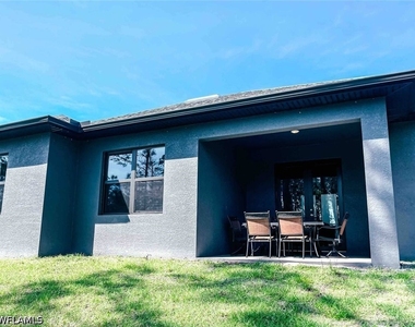 2396 50th Avenue Ne - Photo Thumbnail 30