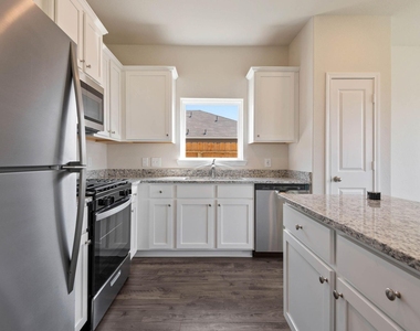 10351 Red Cardinal Drive - Photo Thumbnail 7