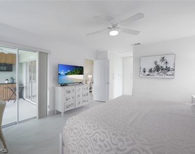 881 Gulf Pavilion Drive - Photo Thumbnail 14