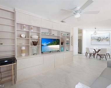881 Gulf Pavilion Drive - Photo Thumbnail 5