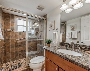5633 Turtle Bay Drive - Photo Thumbnail 14