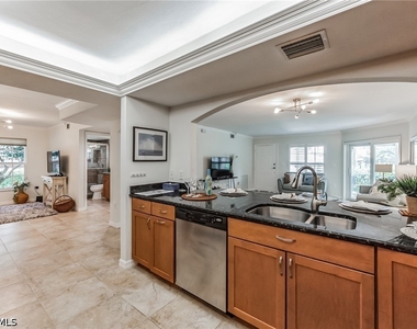 5633 Turtle Bay Drive - Photo Thumbnail 9