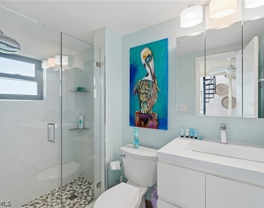 803 River Point Drive - Photo Thumbnail 21