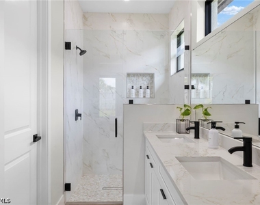 3032 Woodside Avenue - Photo Thumbnail 13