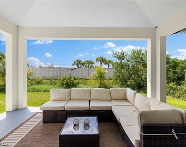3032 Woodside Avenue - Photo Thumbnail 19